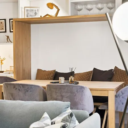 Stylish And Spacious In Center Holiday home Tromso